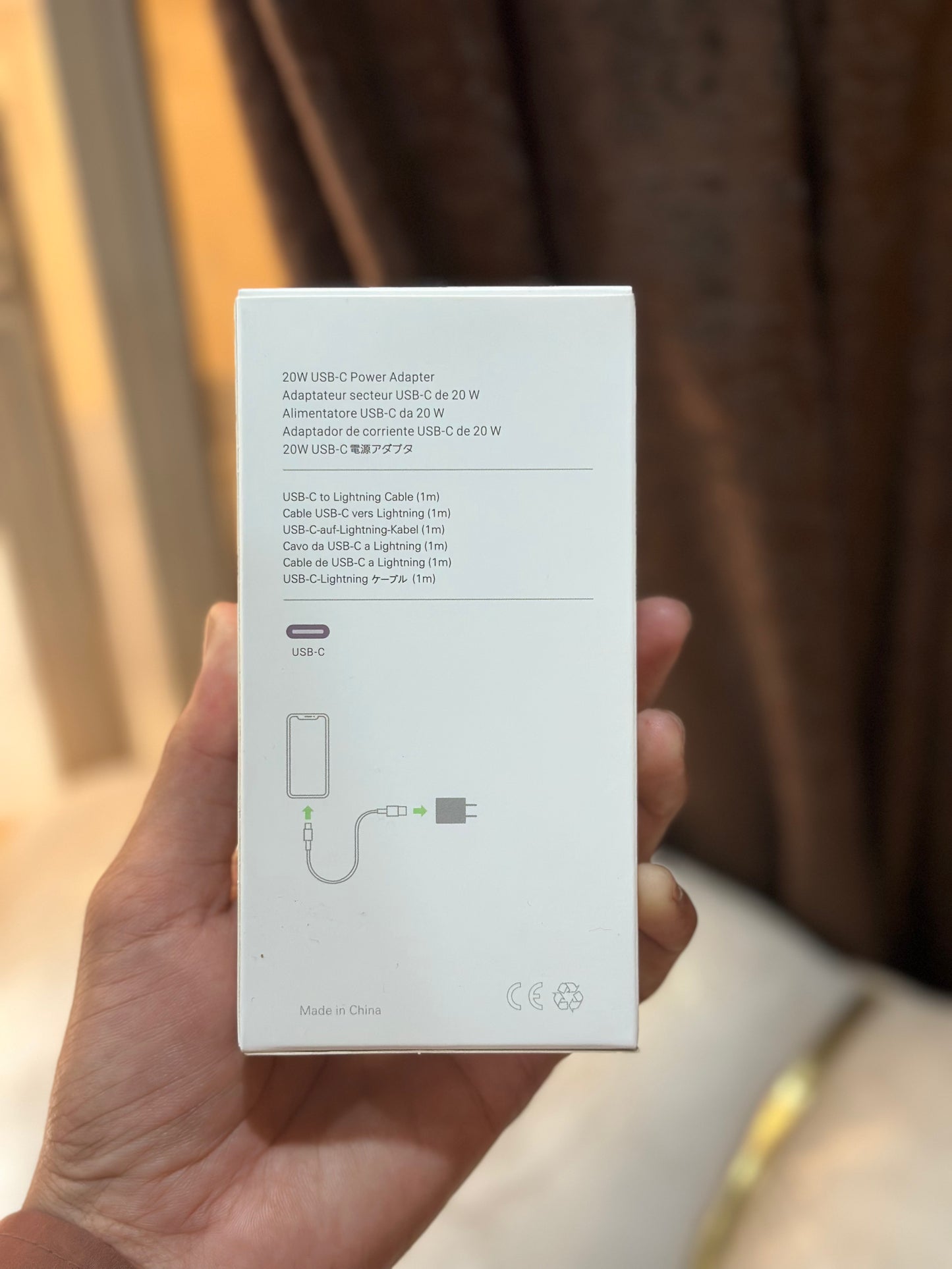 20W Fast Charging Adapter with Lightning Cable (USB-C to Lightning)